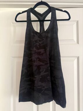 lululemon athletica Women's Black Camo Racerback Tank Top